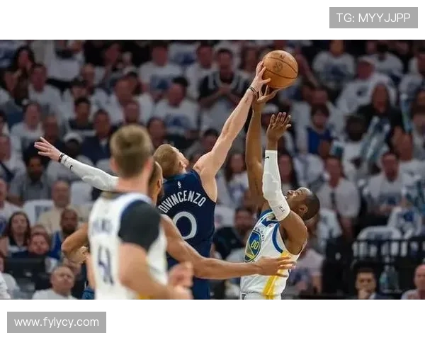 勇士与掘金激战正酣 谁能在季后赛中笑到最后 勇士与掘金激战正酣 谁能在季后赛中笑到最后