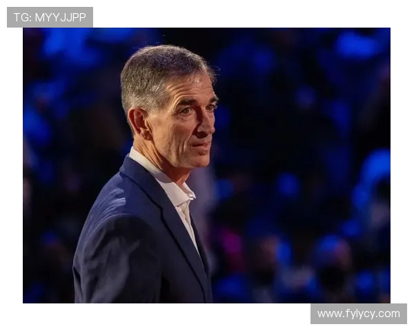 约翰·斯托克顿:篮球场上的传球大师与巅峰传奇 约翰·斯托克顿:篮球场上的传球大师与巅峰传奇