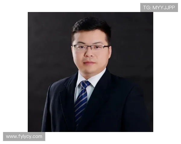 黄军专访揭秘篮球成功背后的秘诀与心路历程